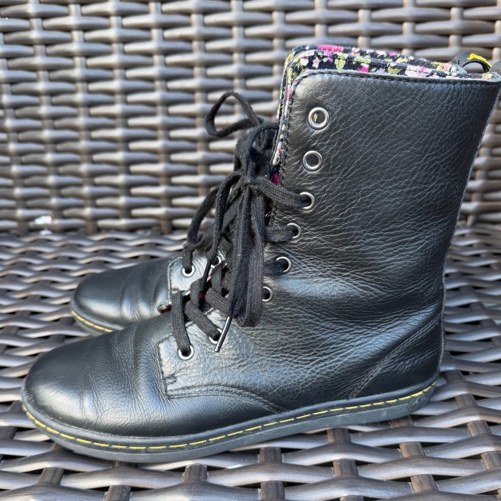Dr. Martens Stratford Black Leather Floral Docs Fold Down Boots Womens 9 Combat
